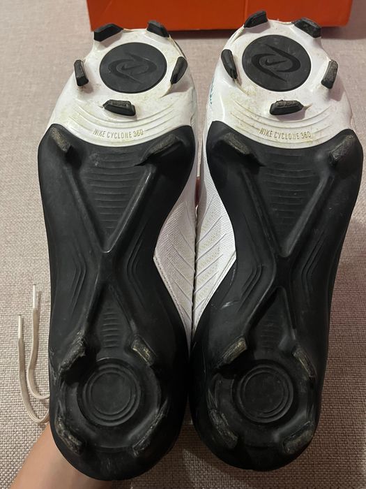 Adidași fotbal Nike Phantom GX 2 Academy