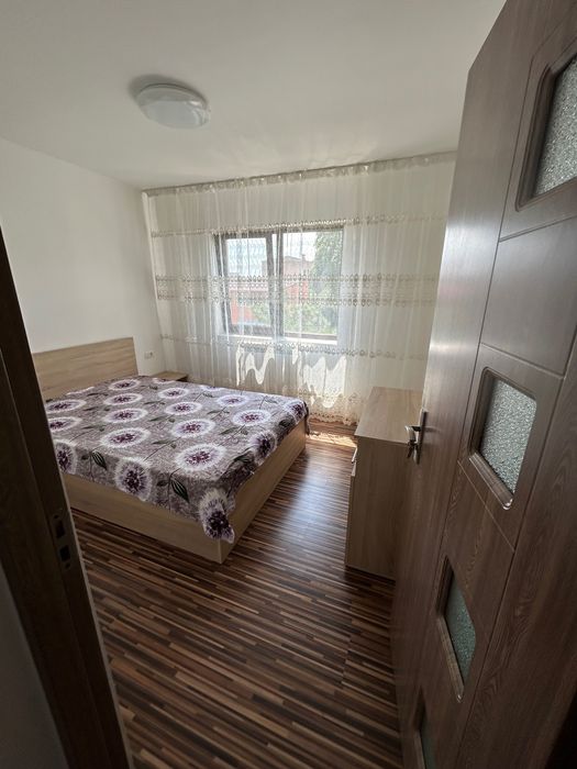 Vând Apartament 3 camere-Mihail Kogălniceanu, Constanța