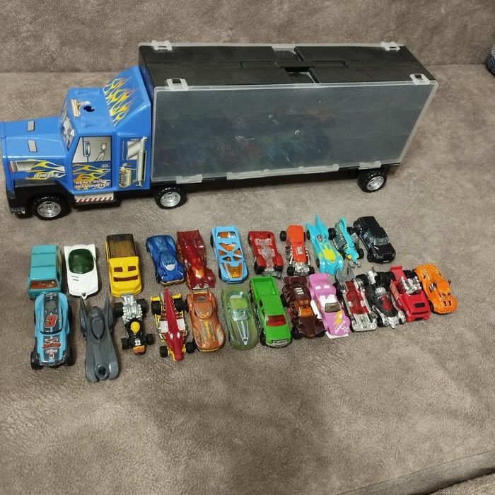 Машинки Ноt Weels