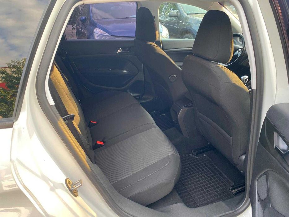 PEUGEOT 308 2015 — imagine 5