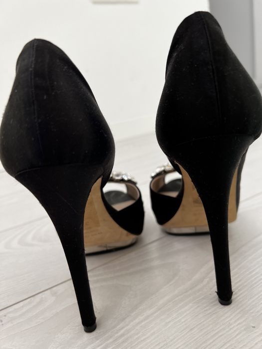 Pantofi Lesilla cu pietre