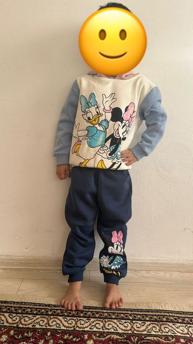 Продам детскую одежду цена  5000 тг