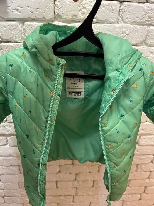 Куртки весенние на девочку 3-4 года