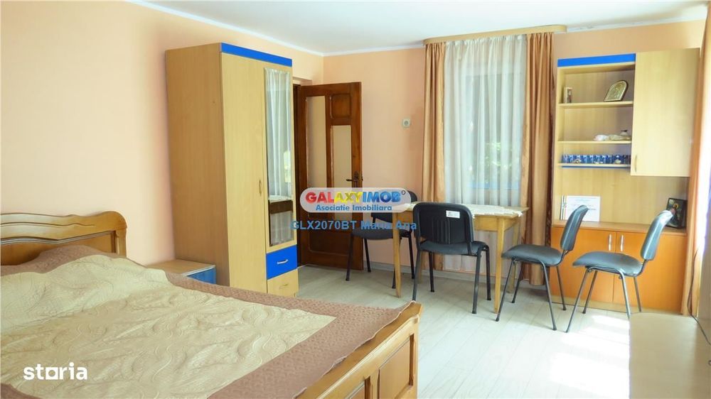 Curtesti, Botosani , Teren generos cu casa si anexa!