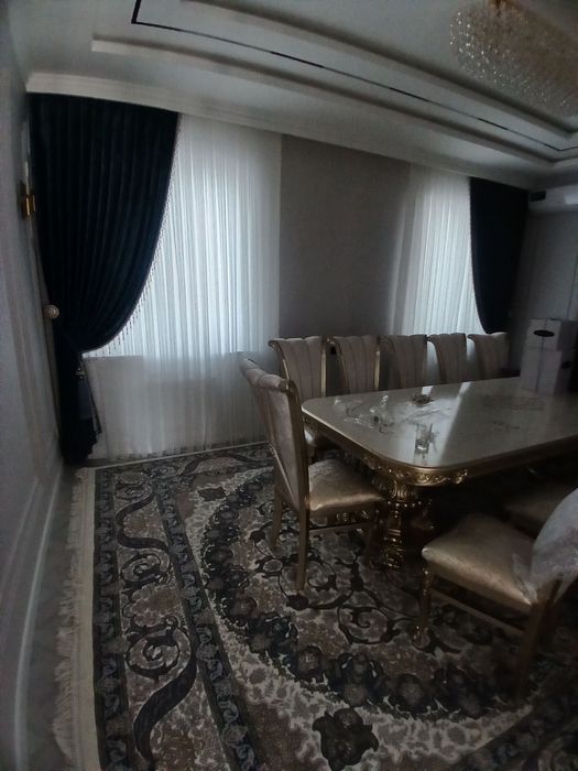 Hovli sotiladi uy ozimniki evro dom