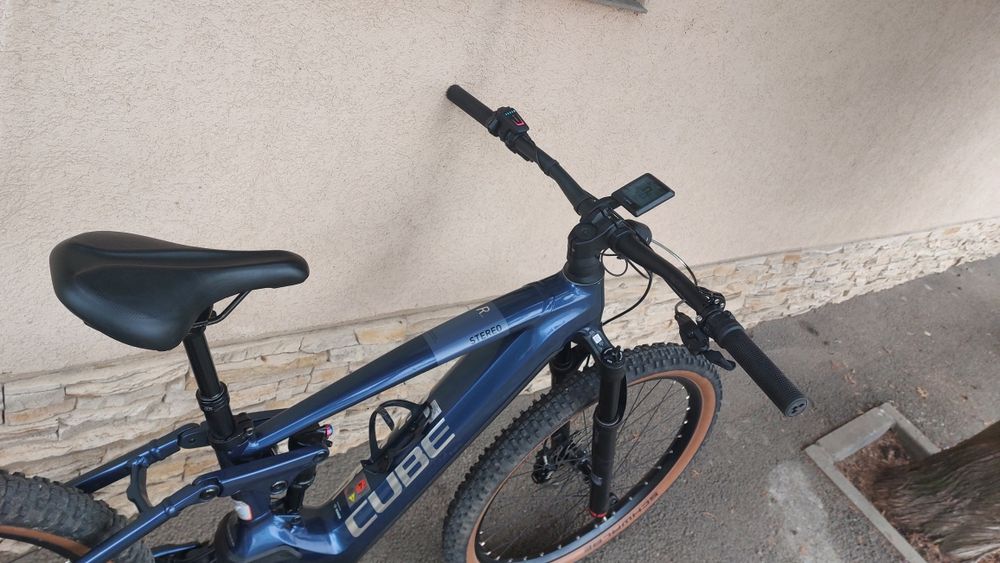Bicicleta electrica Cube bosch smart gen4