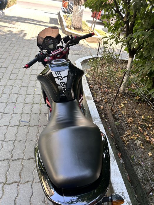 Kawasaki er6-n an 2006