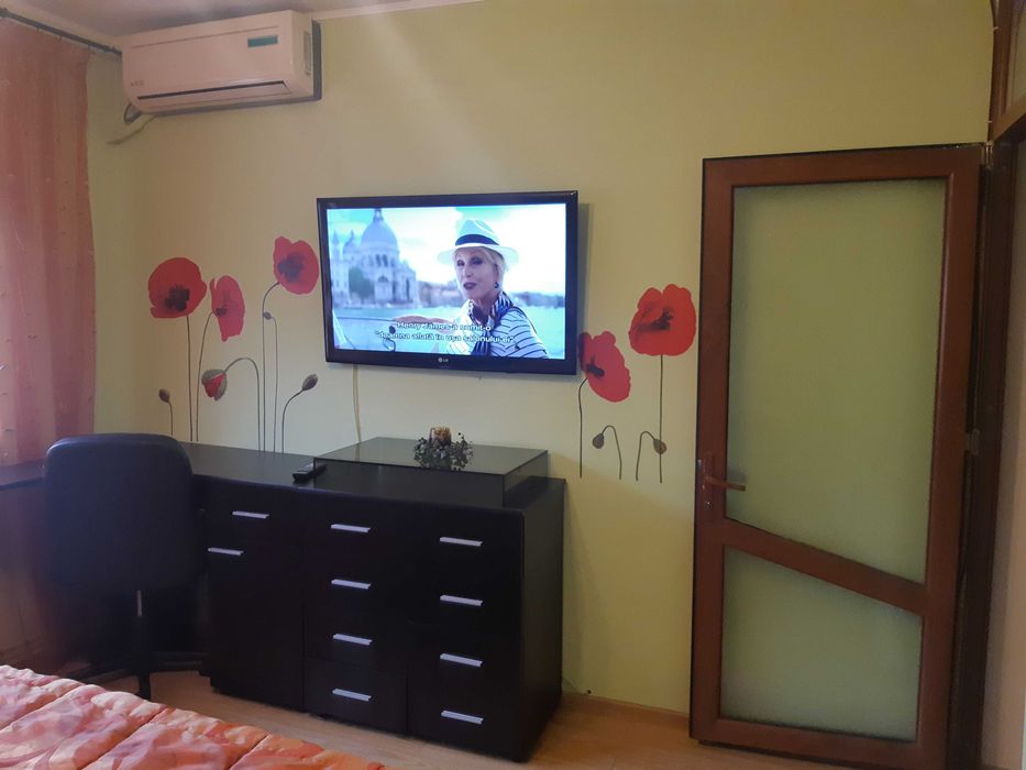 Apartament cu 3 camere decomandate de inchiriat in C5