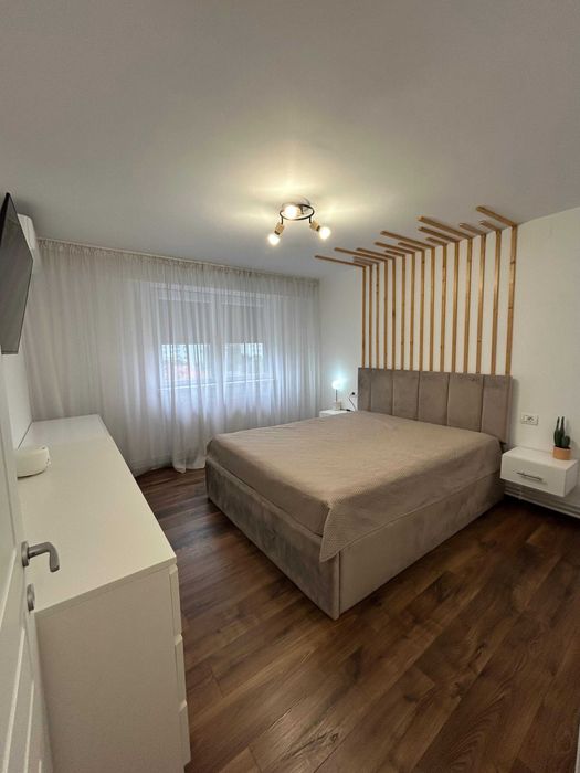 Apartament cu 3 camere de inchiriat pe termen lung - Mangalia