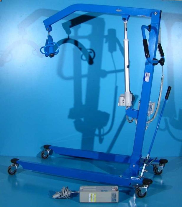 Macara pentru ridicarea si transportul pacientilor Vassilli