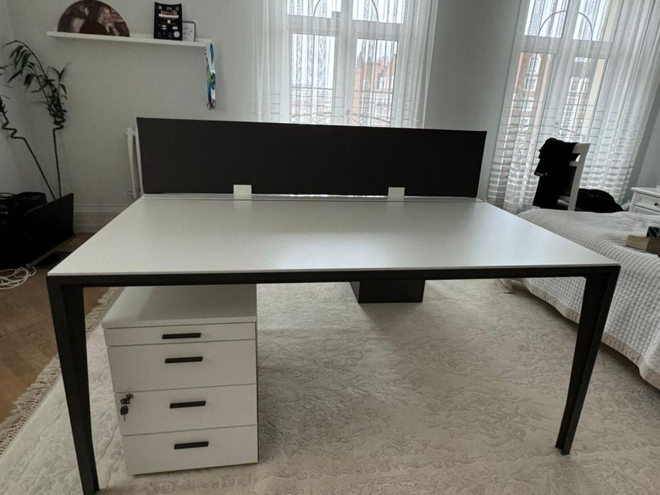 Офисный стол для 2х персон