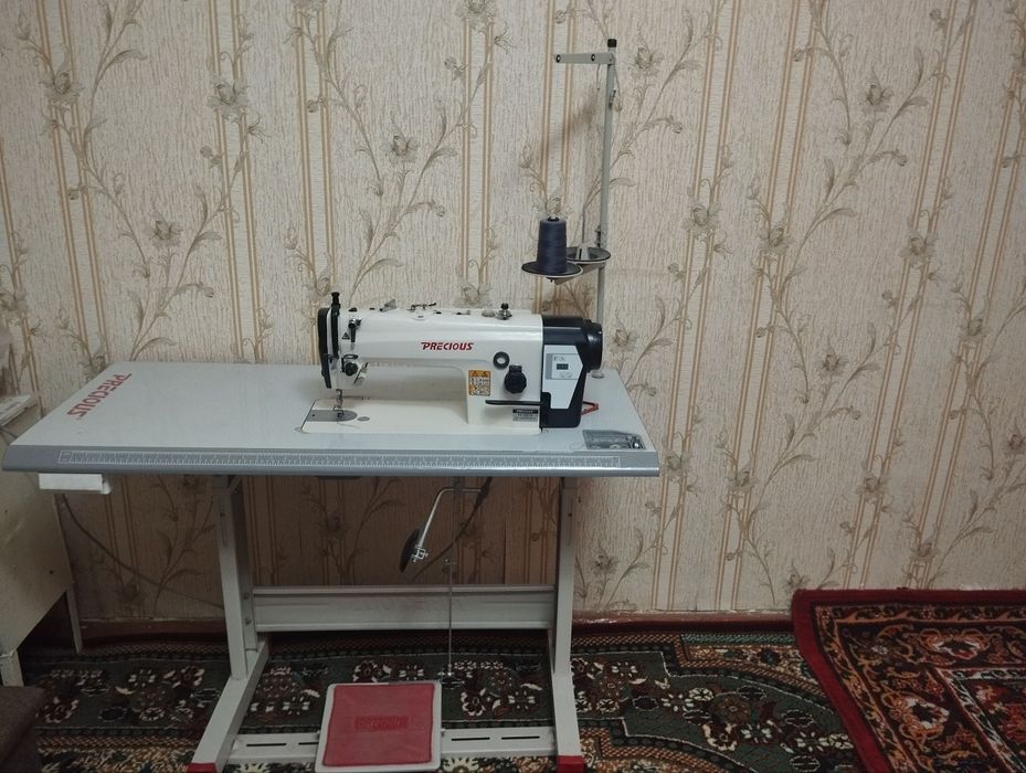 Тикув машинаси. Швейная машинка (электрон)