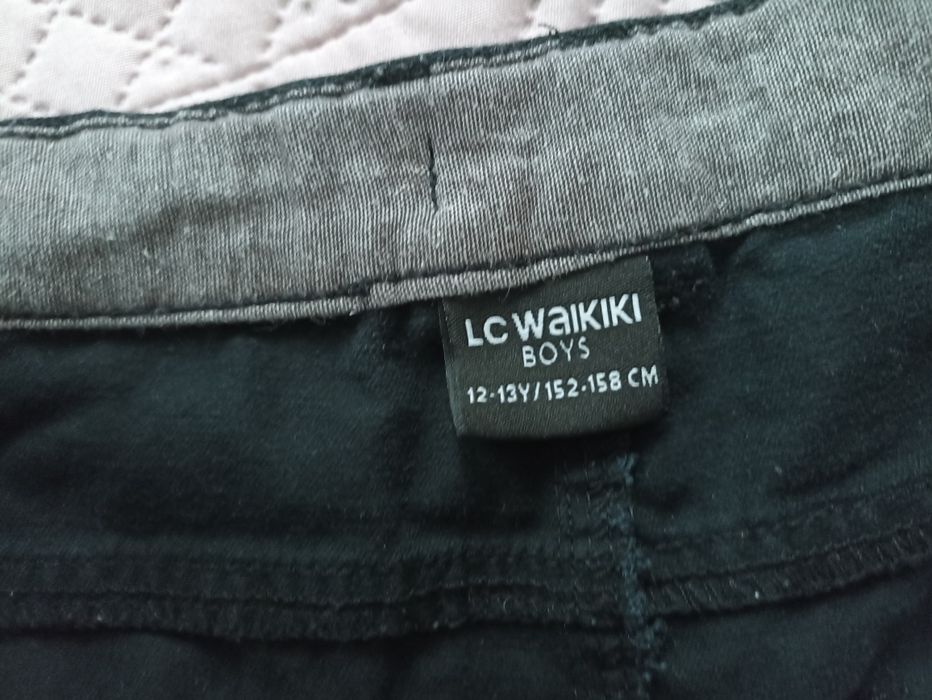 Панталони за момче LCWaikiki размер 152/158см