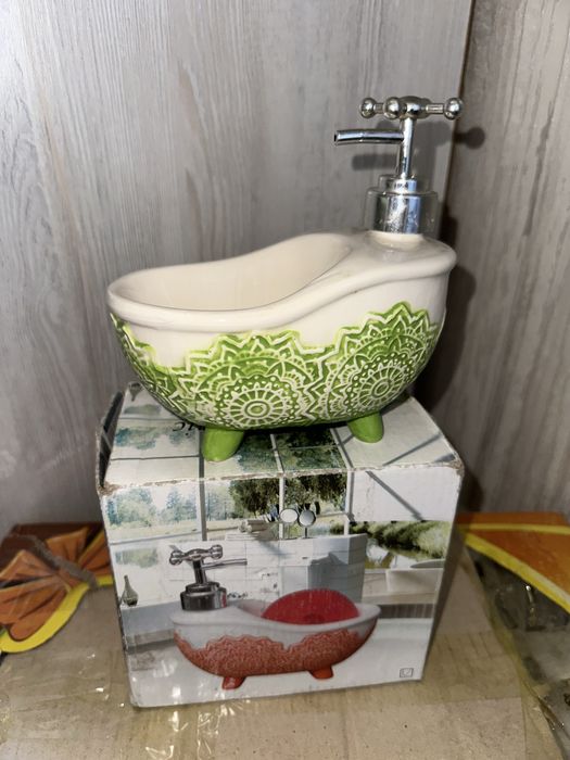 Мылница Сотилади