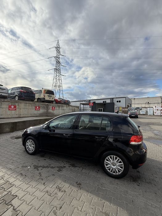 Volkswagen Golf 1.6 TDI 2010 NEGOCIABIL