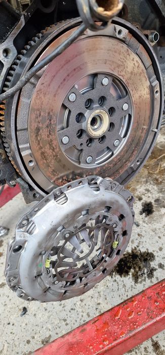 Ambreiaj 2.5 v6 audi a4 b6 skoda superb passat 2.5 v6