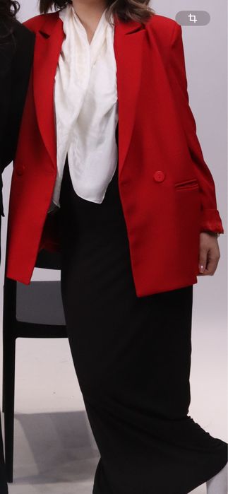 Пиджак 7500 тг новый