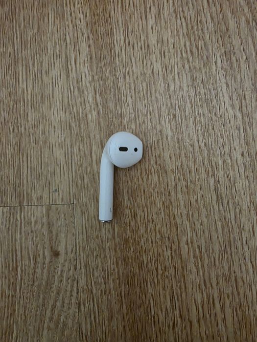 AirPods 2 поколения