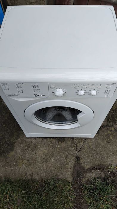 Пералня Indesit 7kg