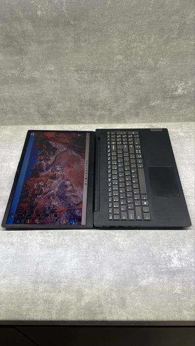 Лаптоп Lenovo 15,6