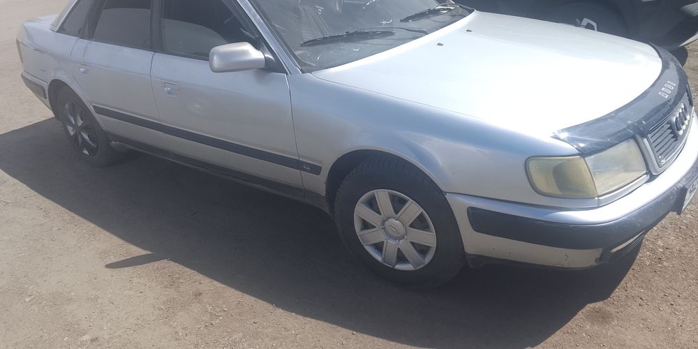 Продам Ауди 100с4