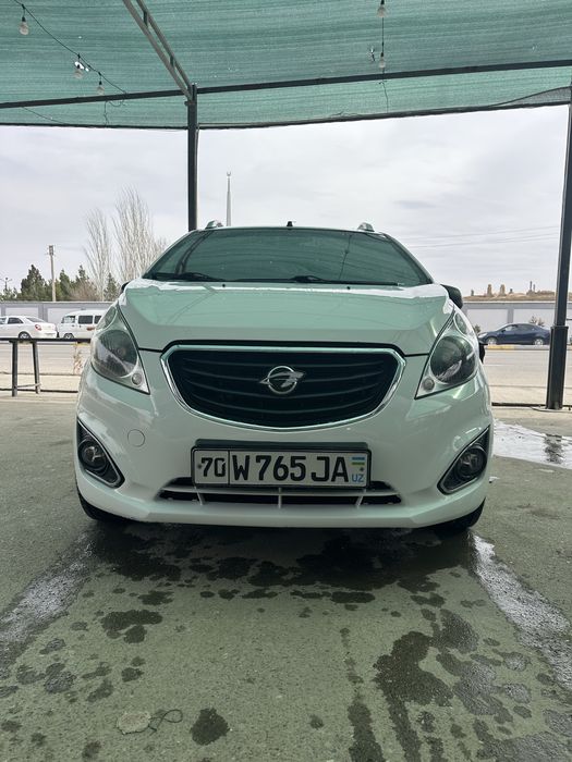 Фулл наварот спарк сотилади