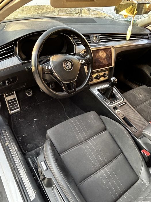 Mochetă picioare interior Volkswagen Passat B8