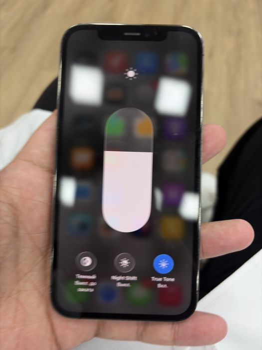 Продаю Iphone 12 pro