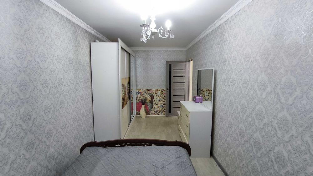 Продаётся 2-комнатная квартира с ремонтом на КАЛДАЯКОВА - ВЕНЕЦИЯ.