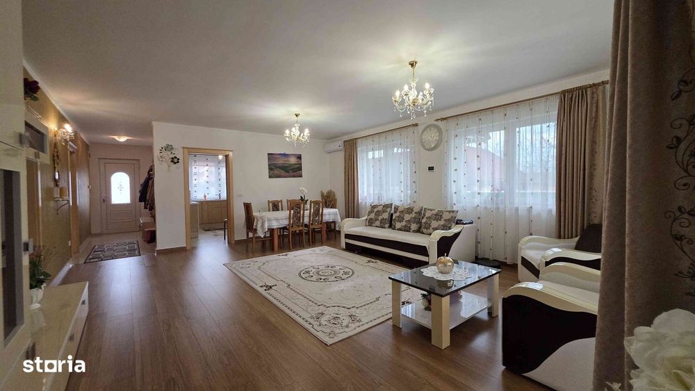 Casă De Excepție+Afacere Garantată la Cheie. În Cihei com. Sânmartin