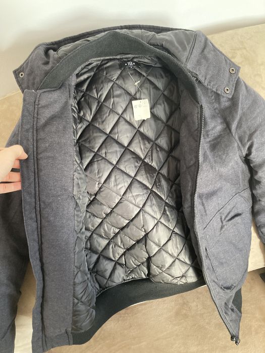 Geaca de stofa cu gluga marime S, noua cu eticheta