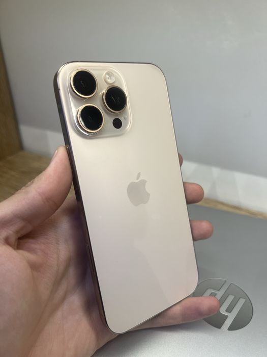 Iphone 16 pro max desert
