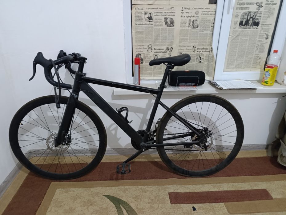 продам шоссейный велосипед,скидка будет