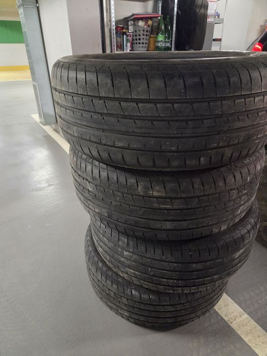 Летни гуми 235/55/18