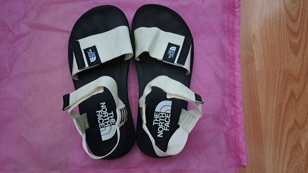The North Face дамски сандали 39 номер