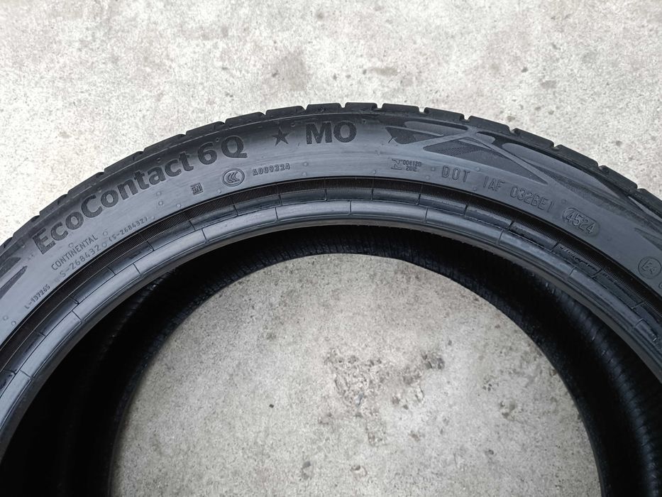 Doua anvelope vara 245 40 20 continental ecocontact 6 cu 6,5 mm 4524