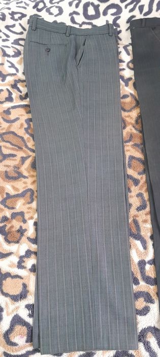 Продам классический брюки.