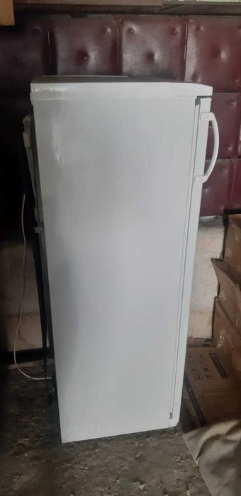 Продам морозильную камеру.