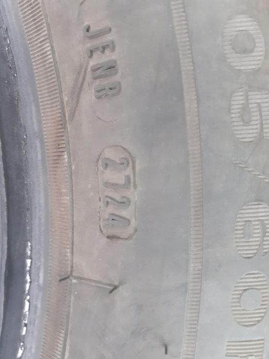 205/60R16 dunlop iarna