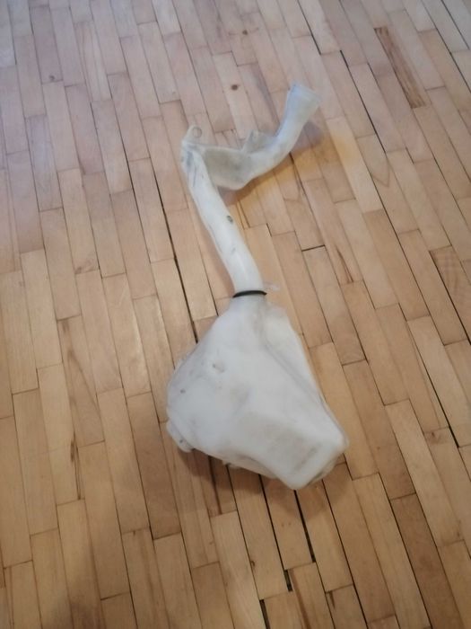 Казанче за чистачки citroen c2