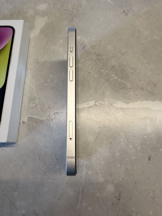 Iphone 14 бял 128gb