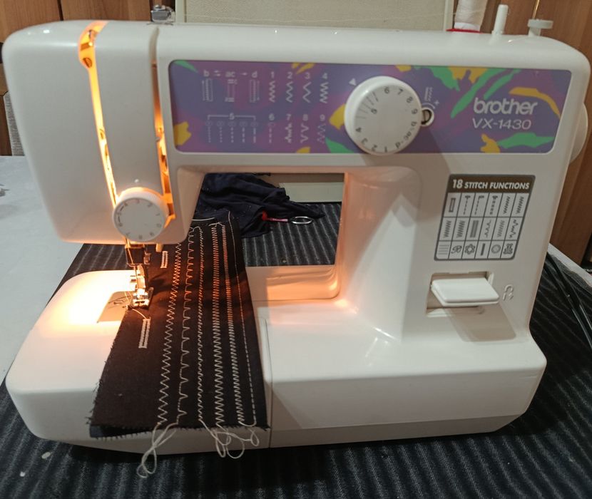 Mașina cusut Brother VX-1430