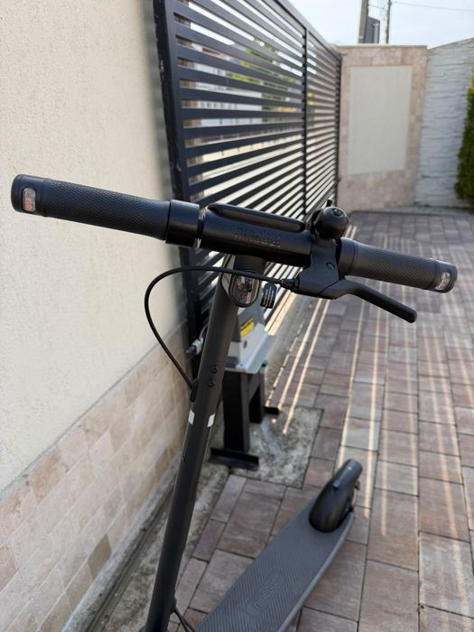 Trotineta electrica Ninebot E2 Pro