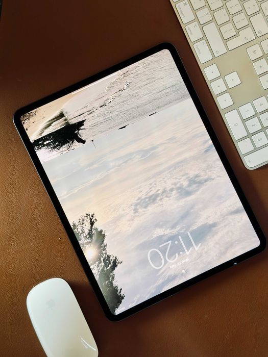 iPad Pro 13 M4 256GB + Magic Keyboard Apple, baterie 99%
