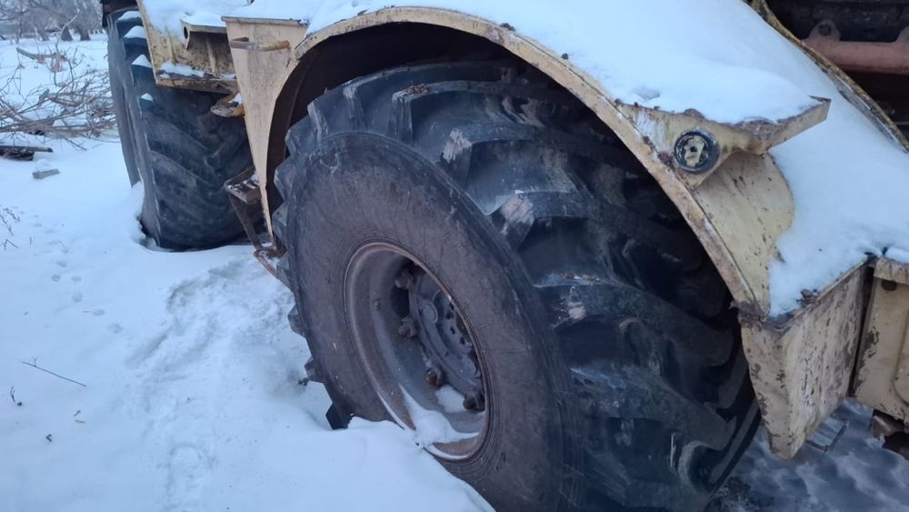 Трактор К-700А кировец