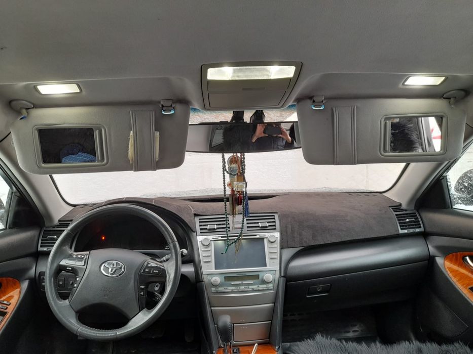 Продам Toyota Camry 40