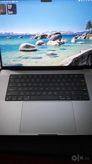 MacBook Pro M2 Max 38GPU