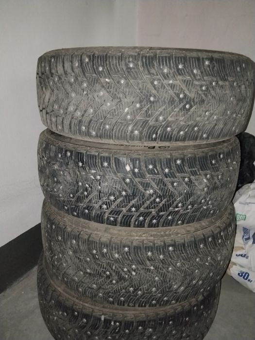 Шины, зима, шипы