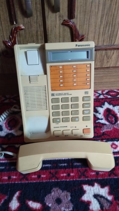 Продается домашний телефон Panasonic.