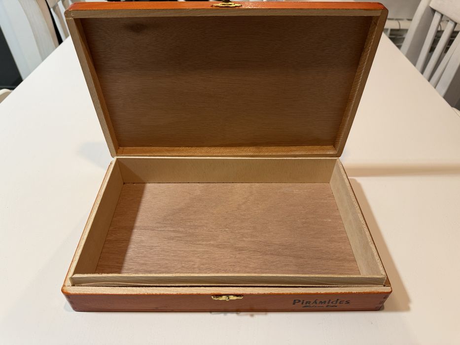 Кутия за пури Cohiba